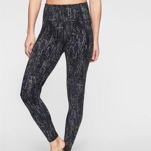 Athleta Salutation Stash Pocket Leggings Black Gray Size XS Athletic 405476